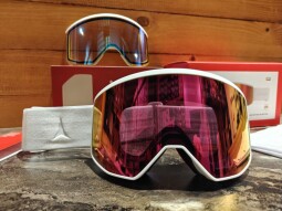 UNI LYŽIARSKE OKULIARE ATOMIC FOUR PRO HD WHITE L